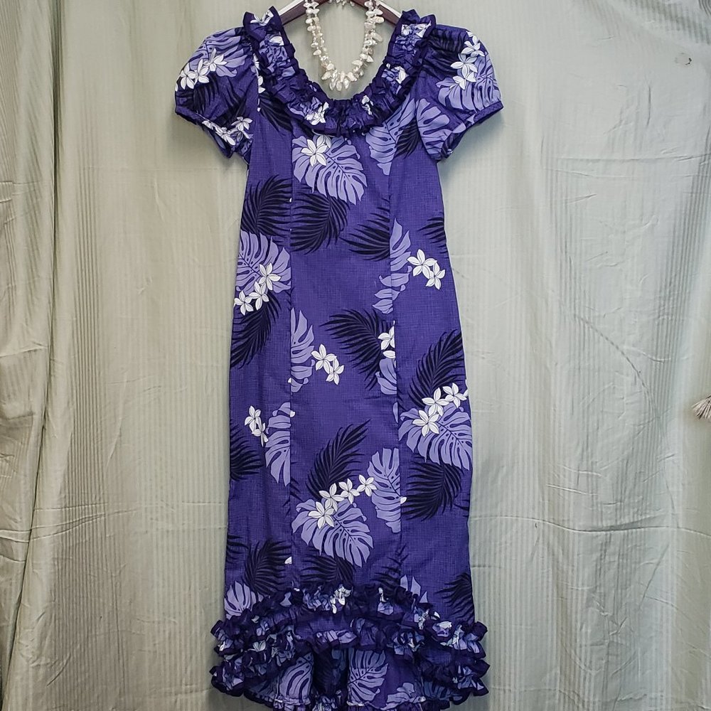 🍁Formal Ruffle Long Muumuu Dress. Purple Colored Plemeria flower w/ Palm Leave.